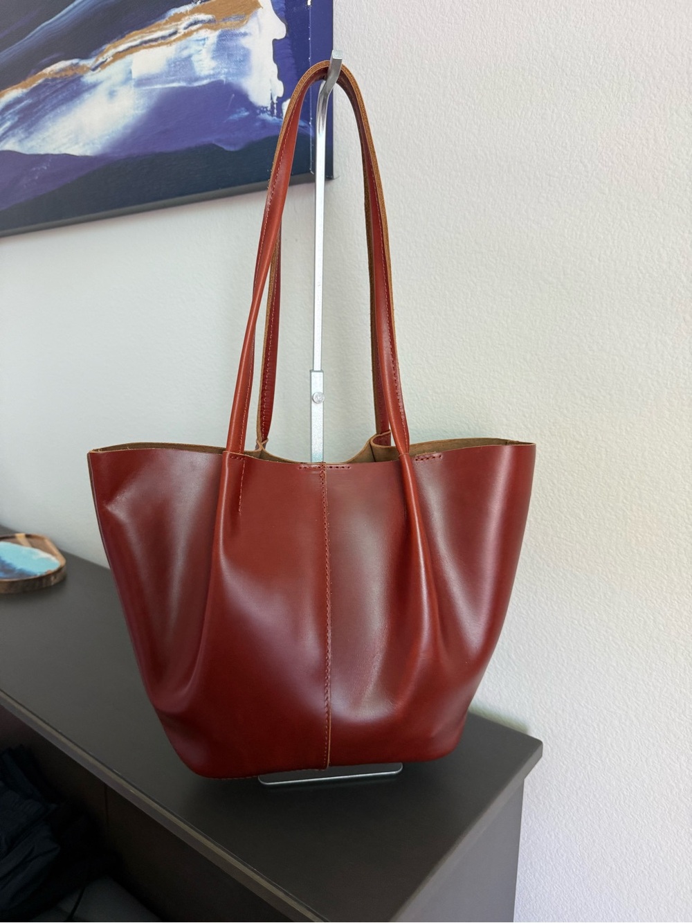 Portland Leather Devan Bucket Tote Large Madrone + Organizer NWOT - Picture 2 of 8